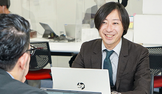 株式会社アミークス