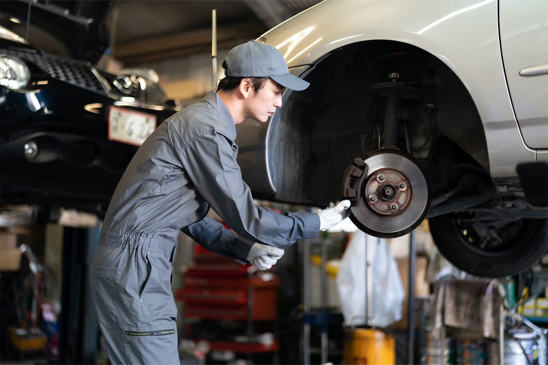 自動車整備士の求人で見るべきポイント｜仕事内容や待遇で後悔しない選び方